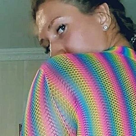 ninakhlv pornstar high quality pic