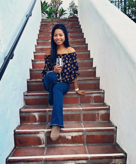 Camille Hyde Profile pic