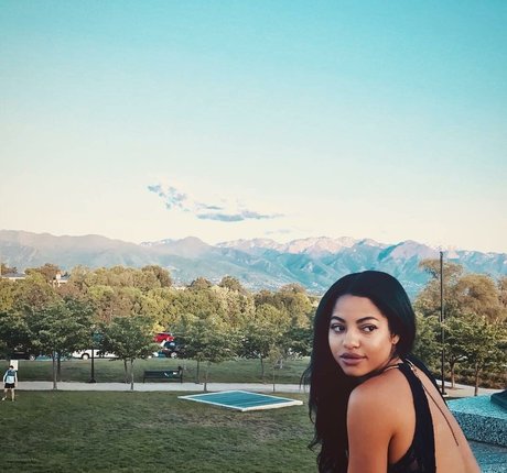 Camille Hyde exclusive actress photo