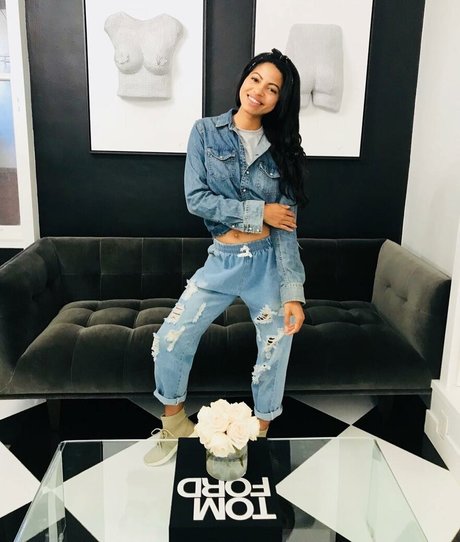 Camille Hyde pornstar nice images