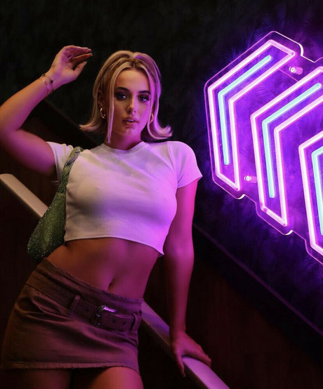 Millie Grace Court star nice image