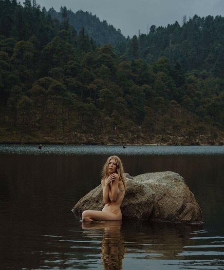 Bianca Dantas naked pornstar gallery