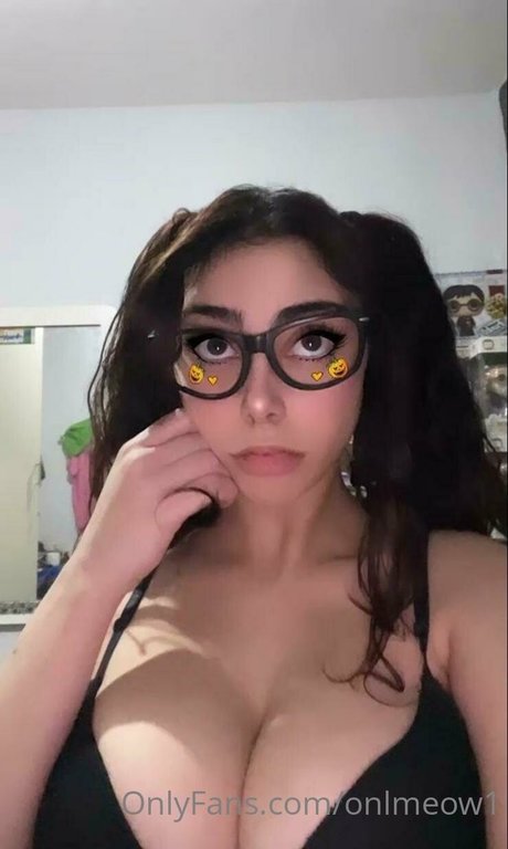 onlmeow1 model best pic