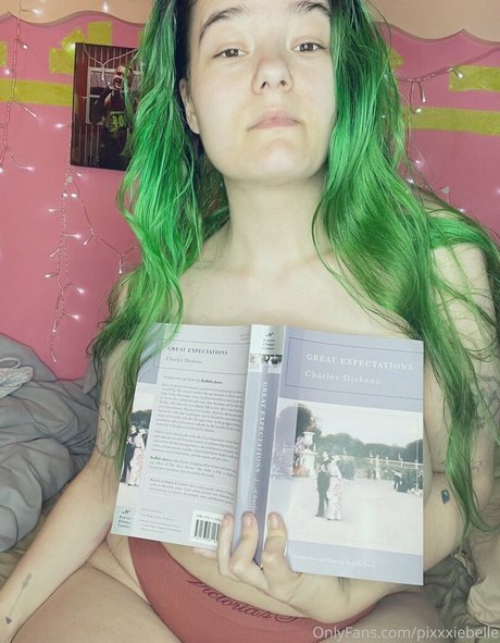 pixxxiebelle free pornstar pics