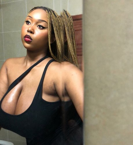 Bigtitti3barbie best model pics