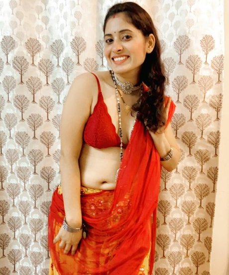 Renu Chandra free actress galleries