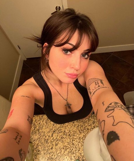 nsophk model porn picture