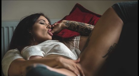 Kayleigh Gibby star nudes images