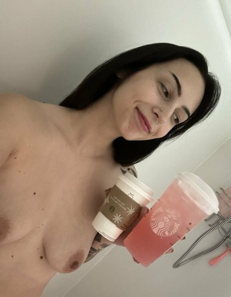 Ashley Loots pornstar img