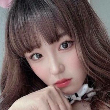 hendoong 2022 nude actress pic