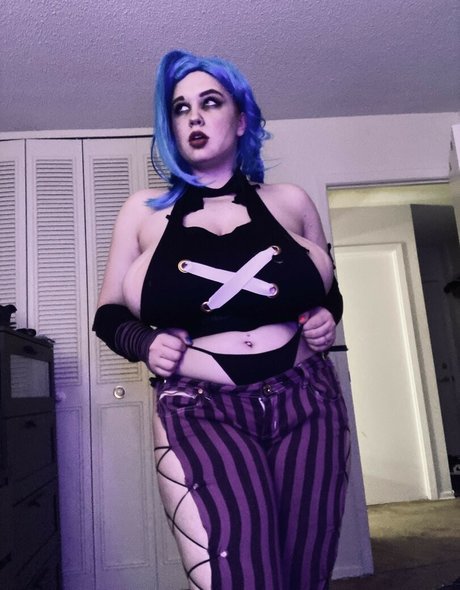 Peony Felicity porn model photo