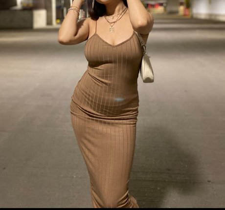 Shine Yang model naked photo