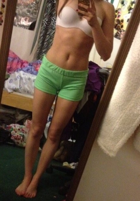 silencedhippie model pretty img