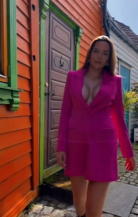 Babygirl986 pornstar pictures