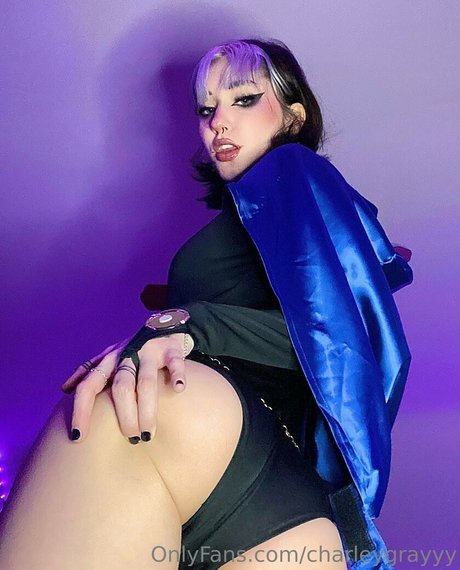 Charley Grayyy erotic star image