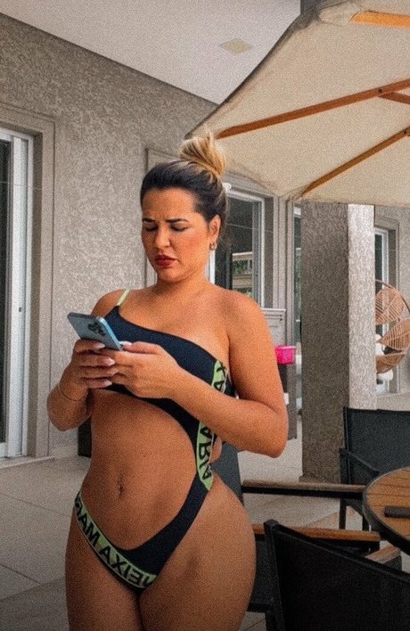 Deolane Kevin Viuva star hd gallery