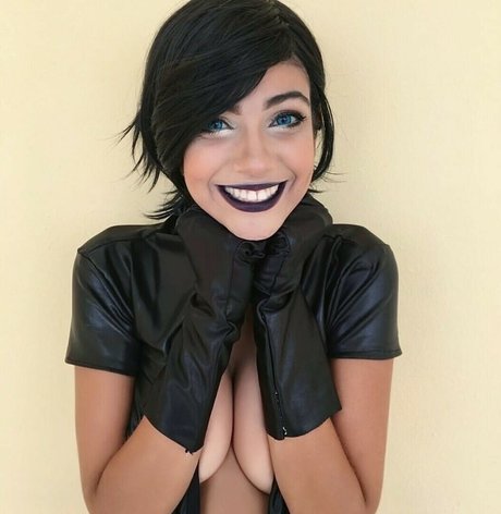 Kamila Ferreira model porn gallery