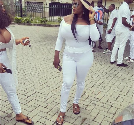 The only sweetyville sex model gallery