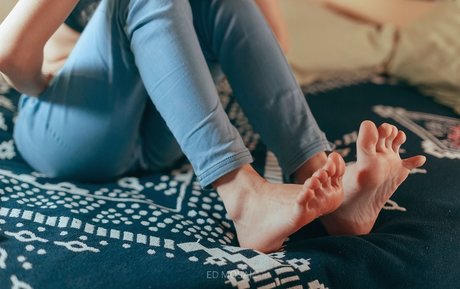 EmotionalBirdy exclusive pornstar pic