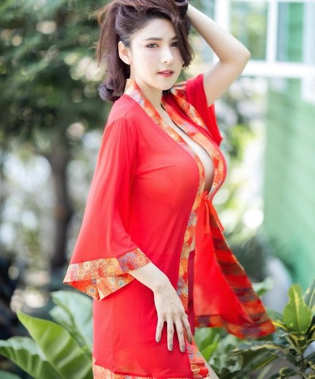 Shaya lor actress photos
