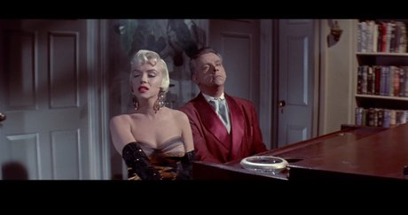 Marilyn Monroe porn model archive