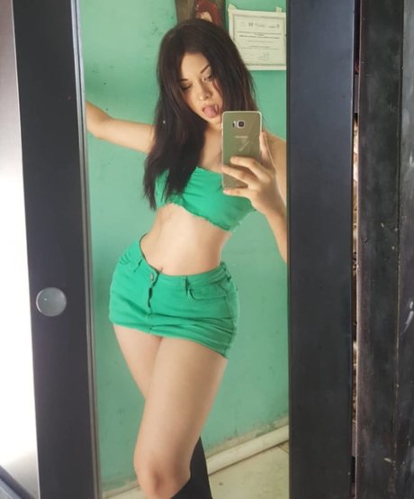 Ivon Gallardo nice model gallery