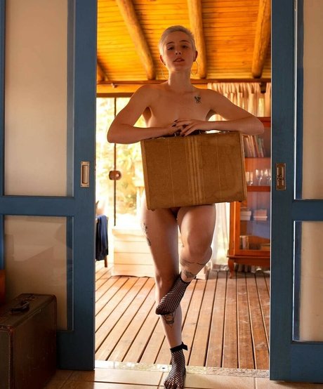 Laura Lehmkuhl pornstar sexy pics