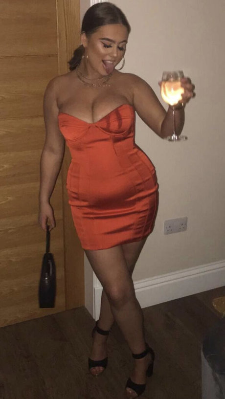 chubby goth onlyfans nude pic