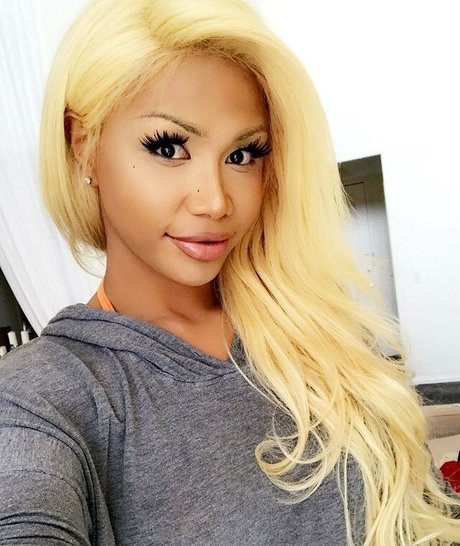 Mia Tasiilemiliona pornstar hd img