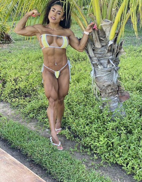 latina onlyfans hot nude galleries