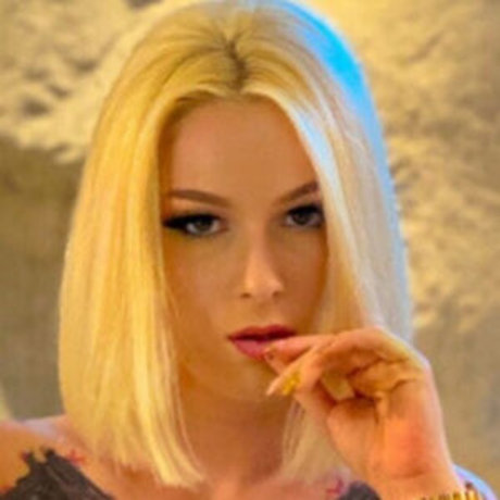 LunaPeruna model top img