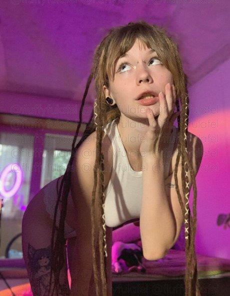 fluffyfulafel sexy model gallery