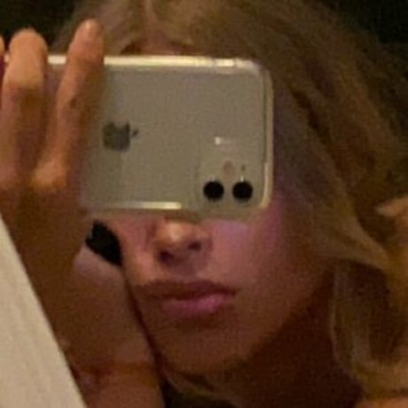 Mayamoneyshot naked model images