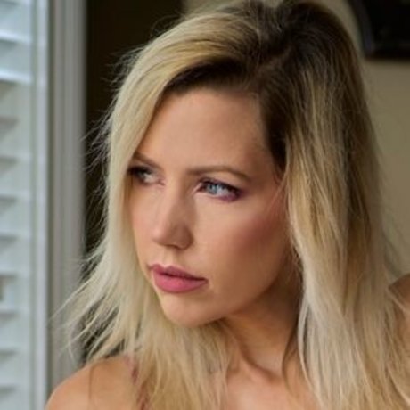 xo breanne xo star art photos