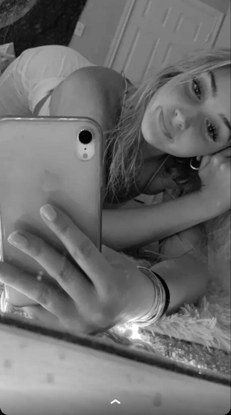 Madismith 377 pornstar hd galleries