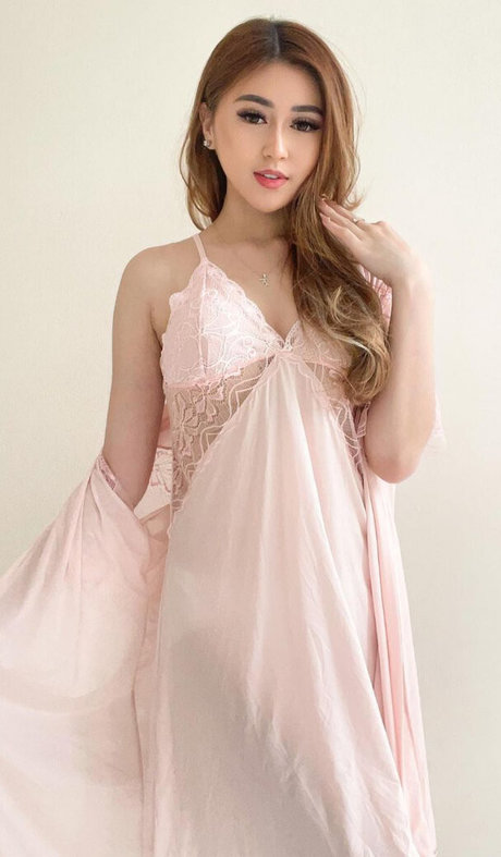 Felicia Carissa erotic model image