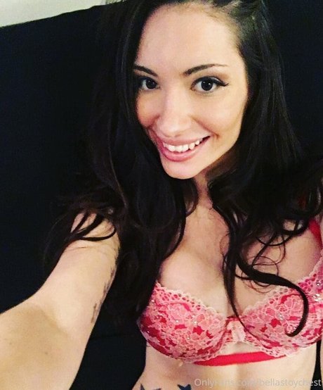 Bella s Toy Chest nudes star galleries