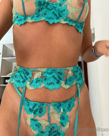 Milly Armstrong star art img