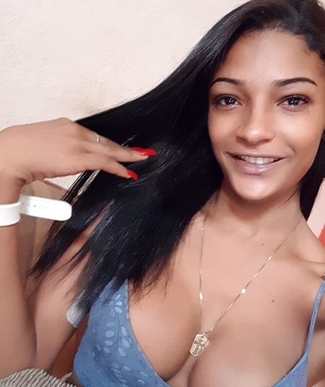 Talitinha Melk pornstar nude pics