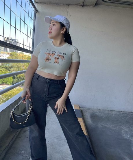 Aungsumalyn model best pic