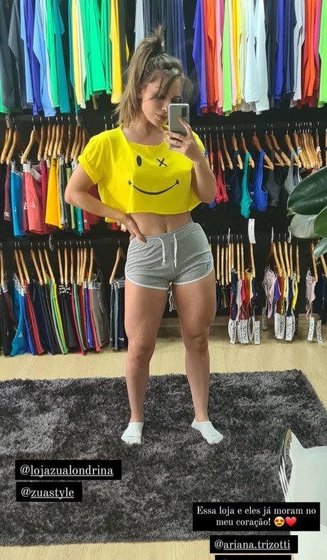 Bruna Movio free model pics