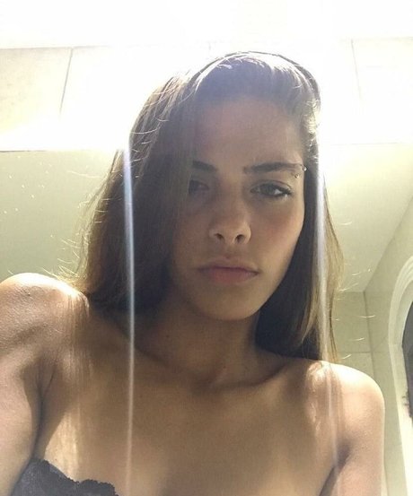 Redtubeca star hd picture