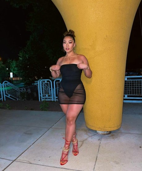 Kimberly Nguyen star erotic gallery