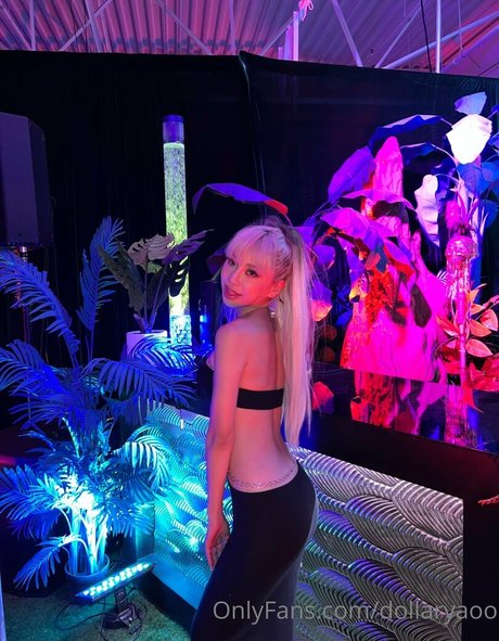 dollaryaoo model exclusive images