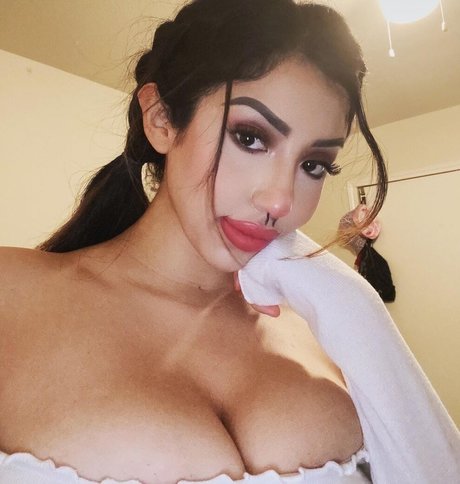 Alexandra Nicole pornstar art picture