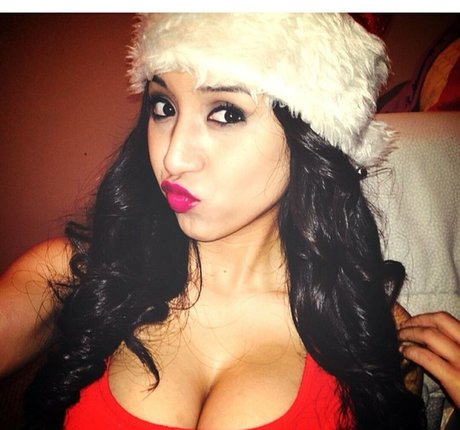 Alexandra Nicole naked star galleries