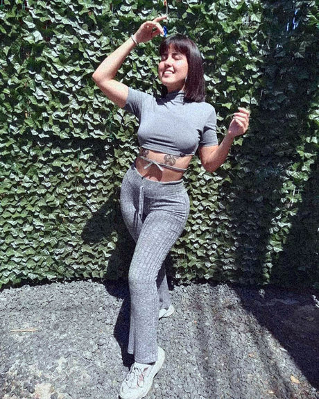 Selene Velazquez high quality model pic