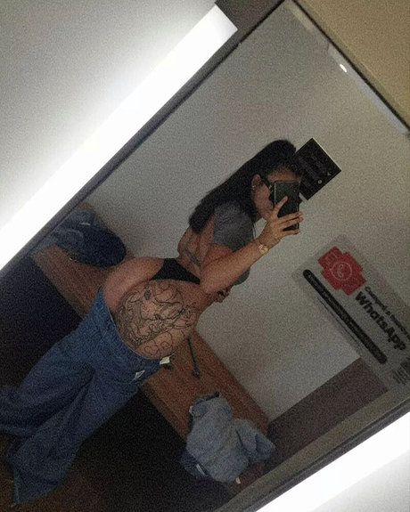 Selene Velazquez pornstar nude picture