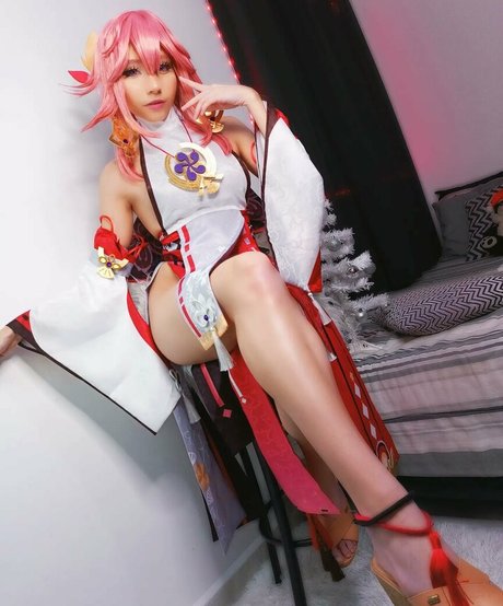 Nanda Kondo erotic star archive