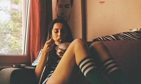 _naissance nudes model photo